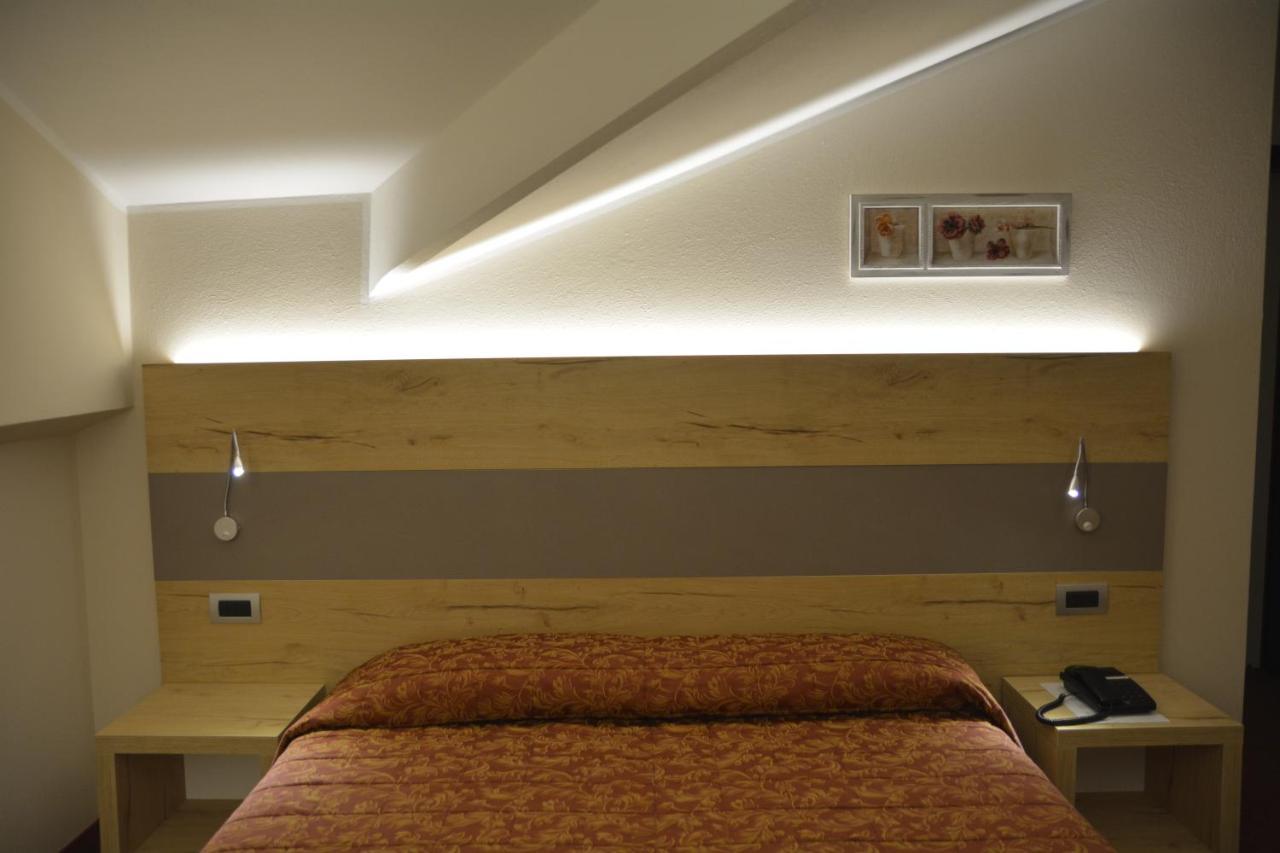 Hotel Des Alpes Castione della Presolana Εξωτερικό φωτογραφία