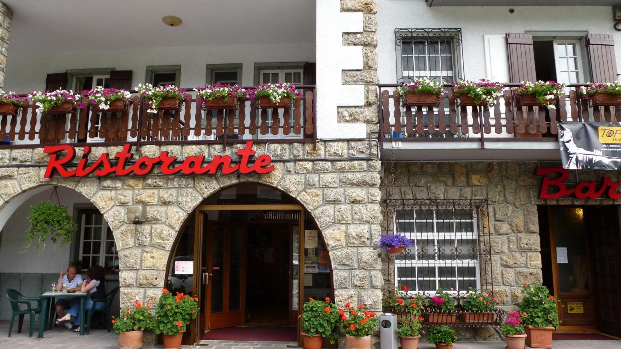 Hotel Des Alpes Castione della Presolana Εξωτερικό φωτογραφία