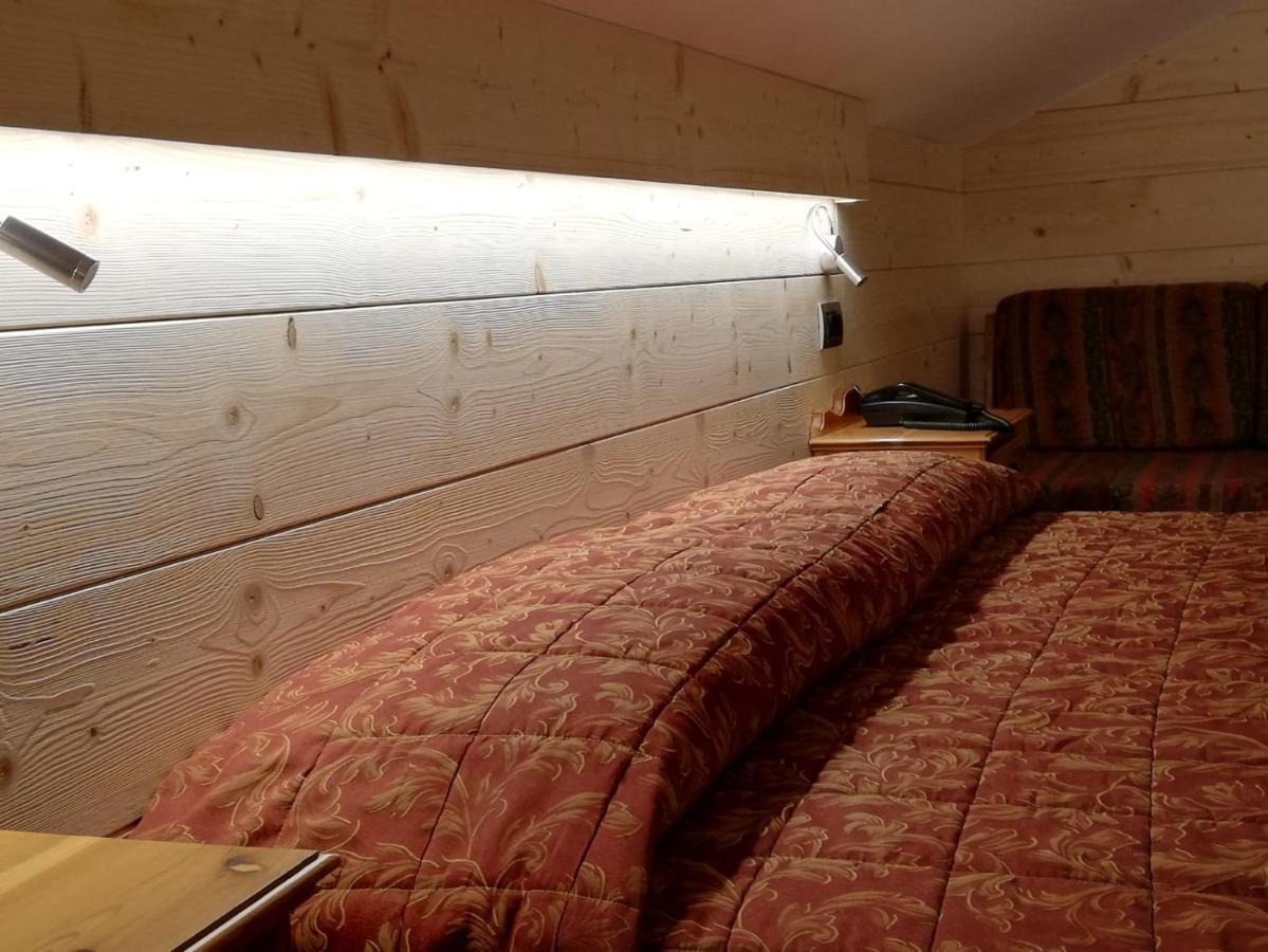 Hotel Des Alpes Castione della Presolana Εξωτερικό φωτογραφία